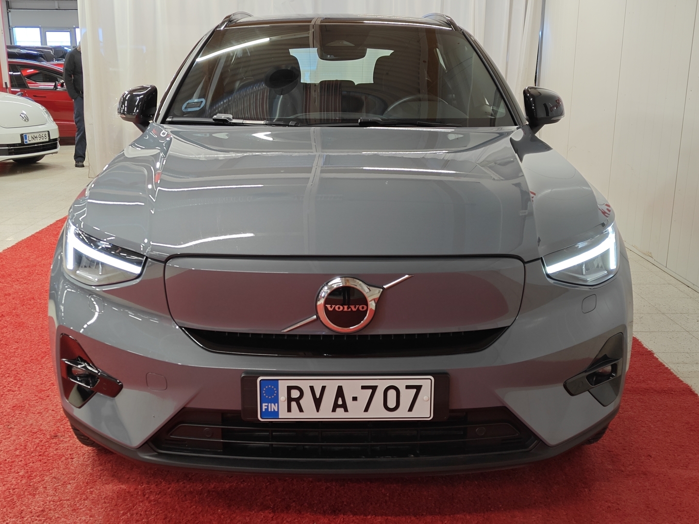 VOLVO XC40 2023