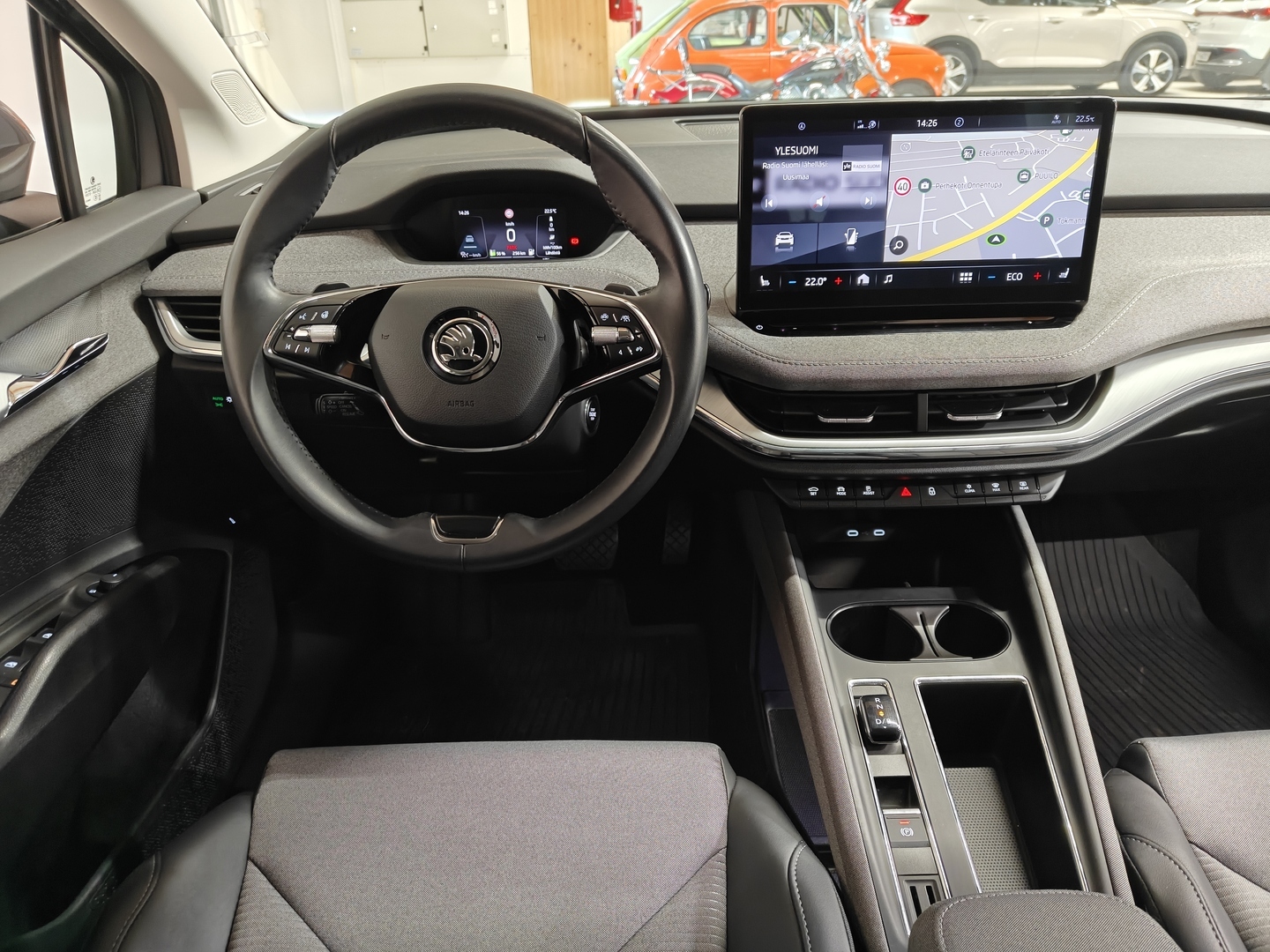 SKODA Enyaq 2023