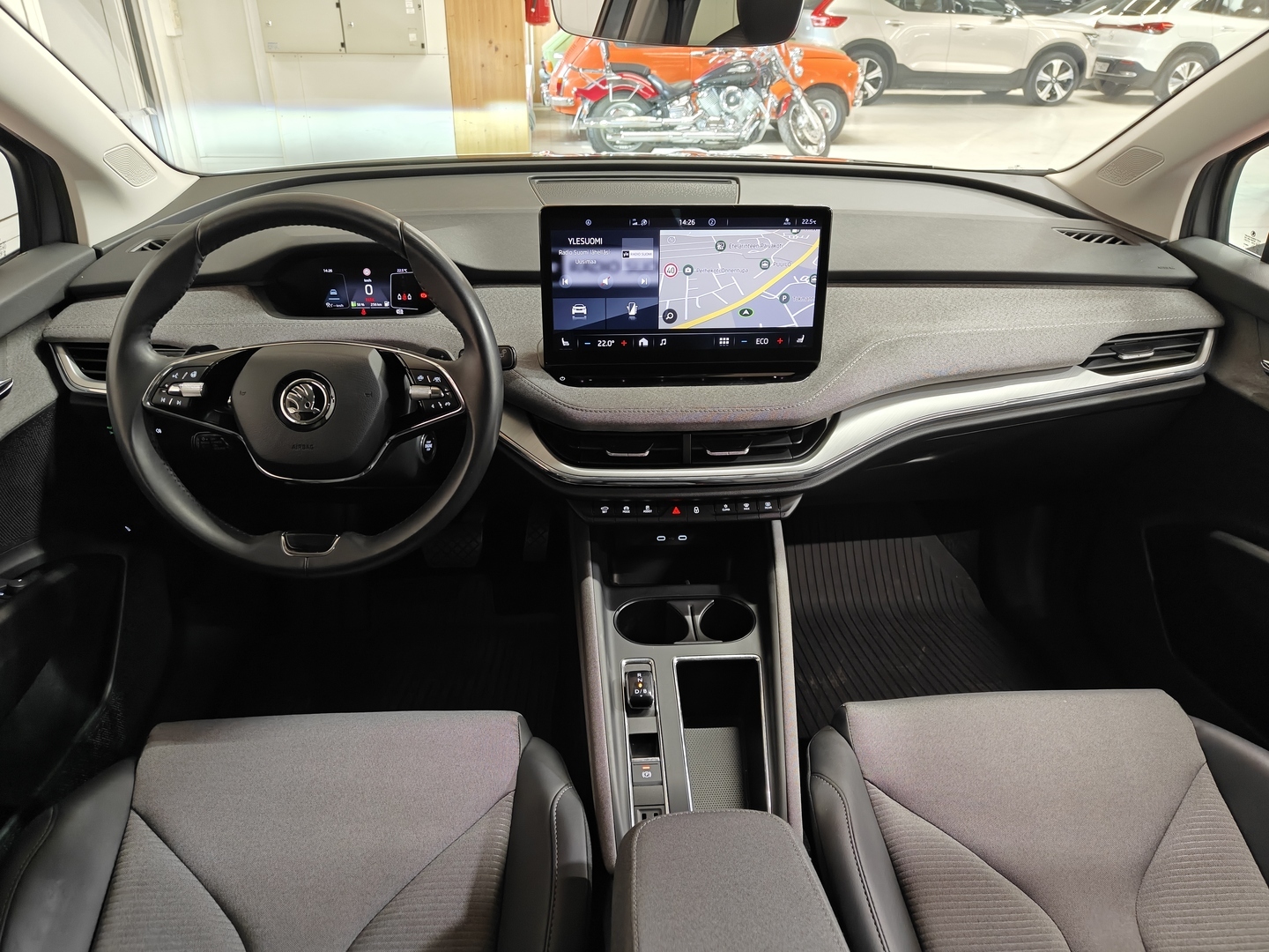 SKODA Enyaq 2023