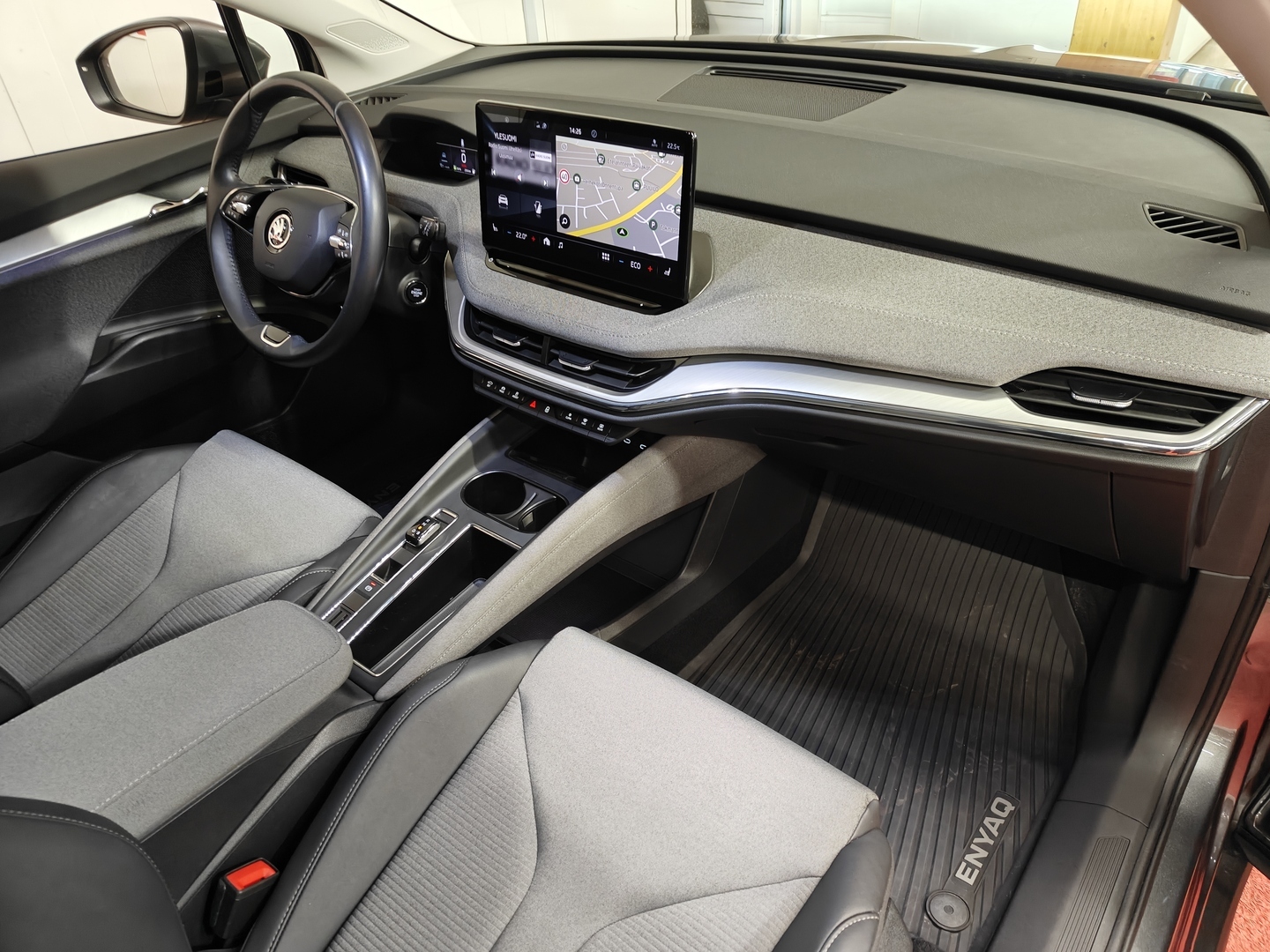 SKODA Enyaq 2023