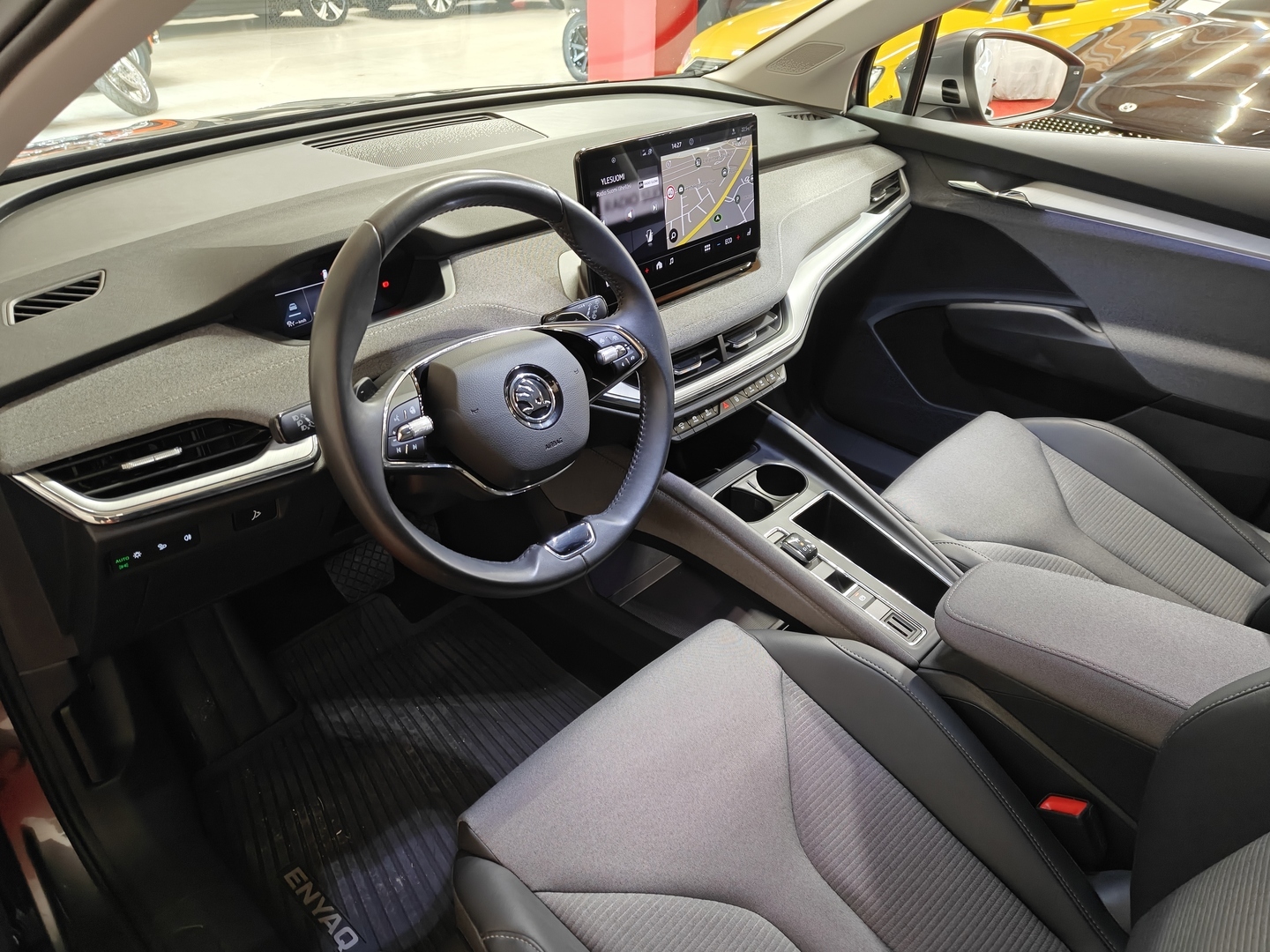 SKODA Enyaq 2023