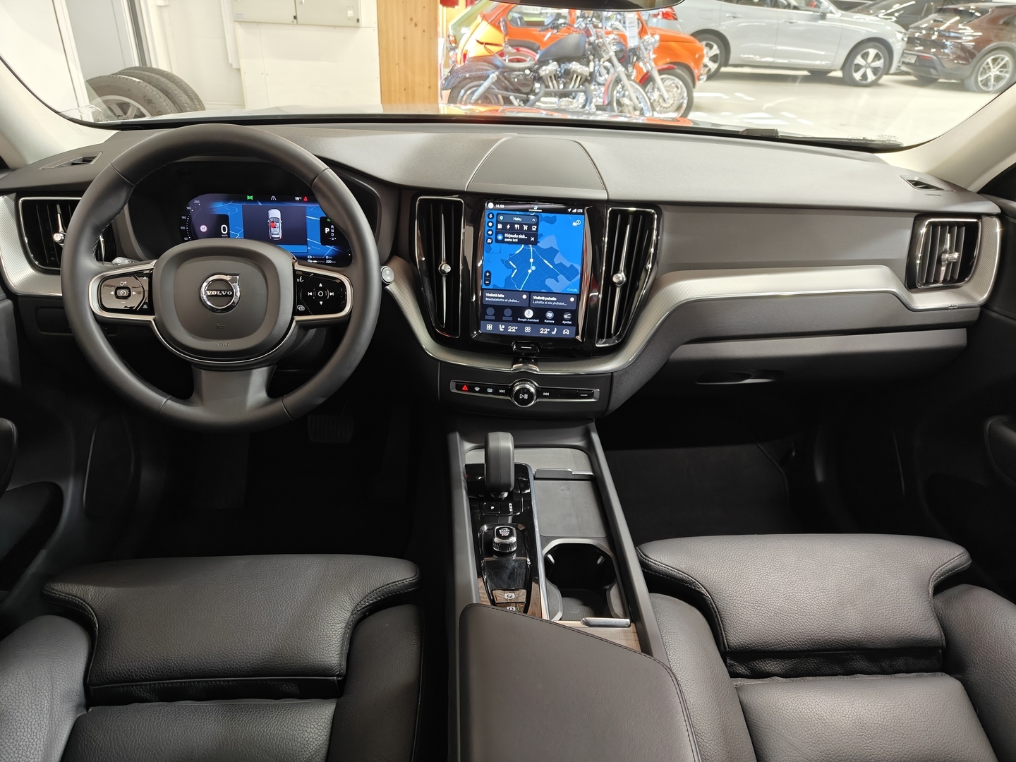 VOLVO XC60 2024