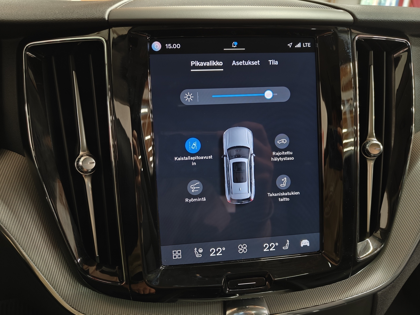 VOLVO XC60 2024