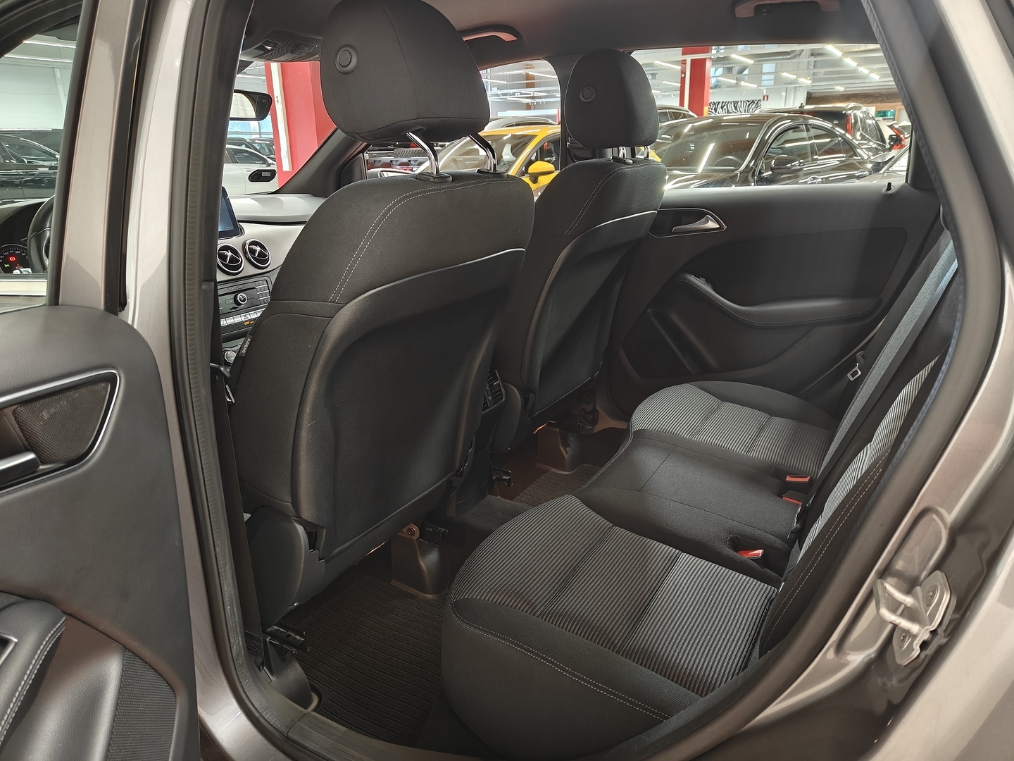 MERCEDES-BENZ B 2017