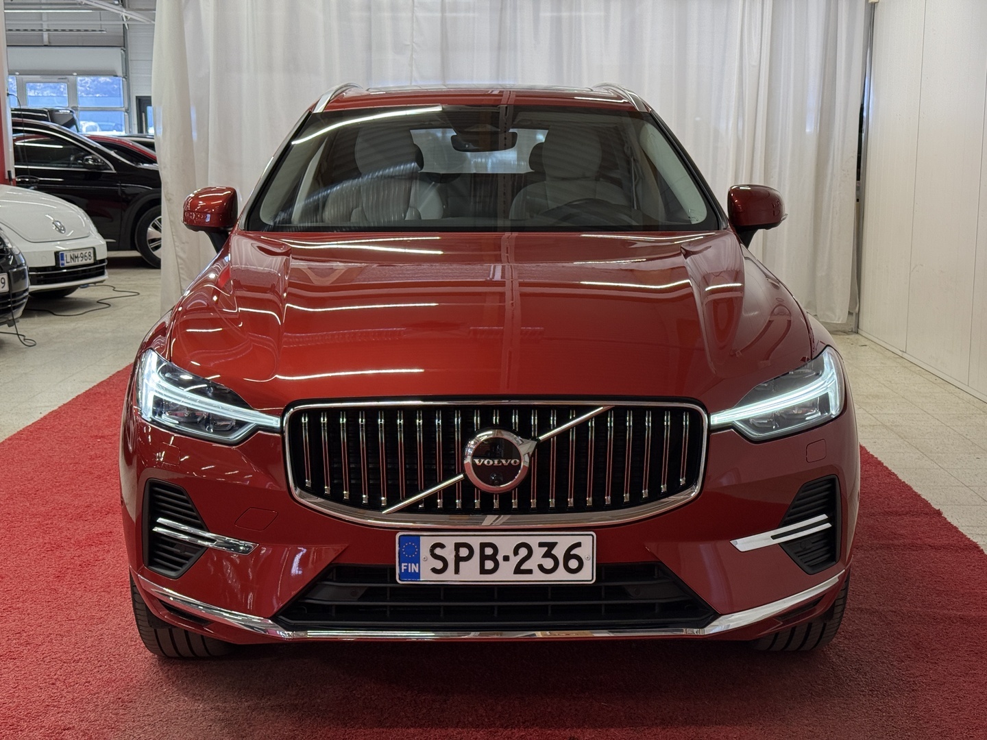 VOLVO XC60 2023