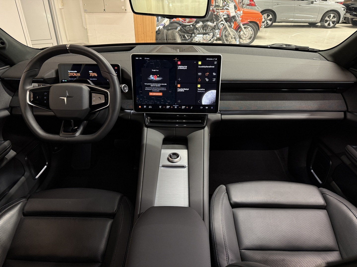 POLESTAR 4 2025