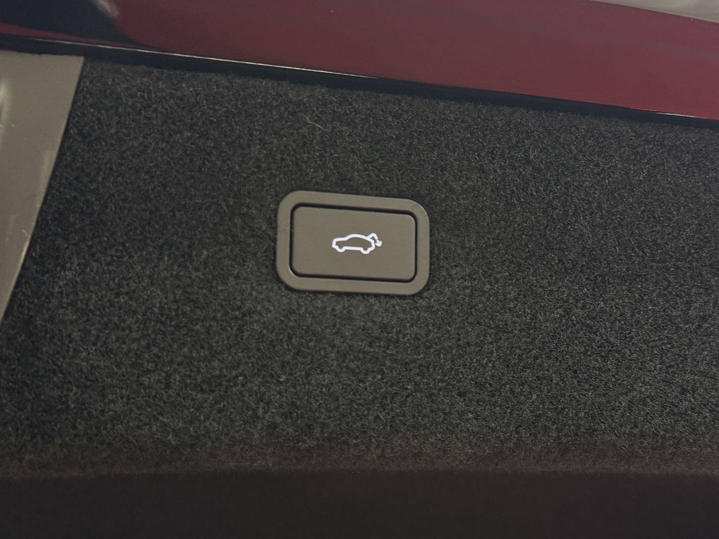POLESTAR 4 2025