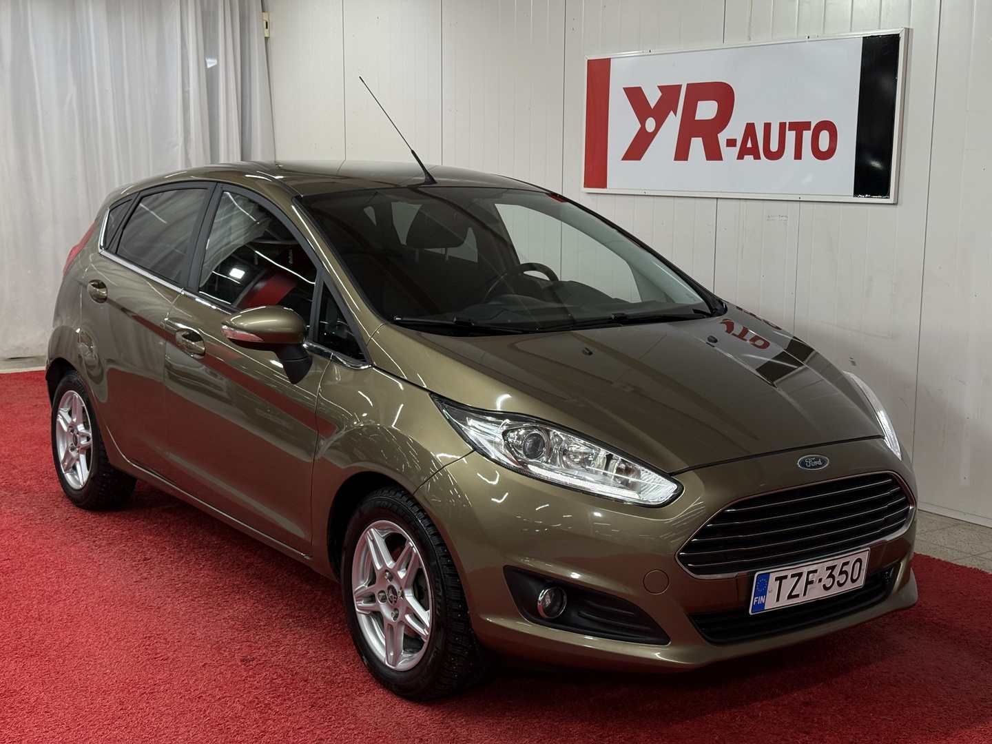 FORD Fiesta 2014