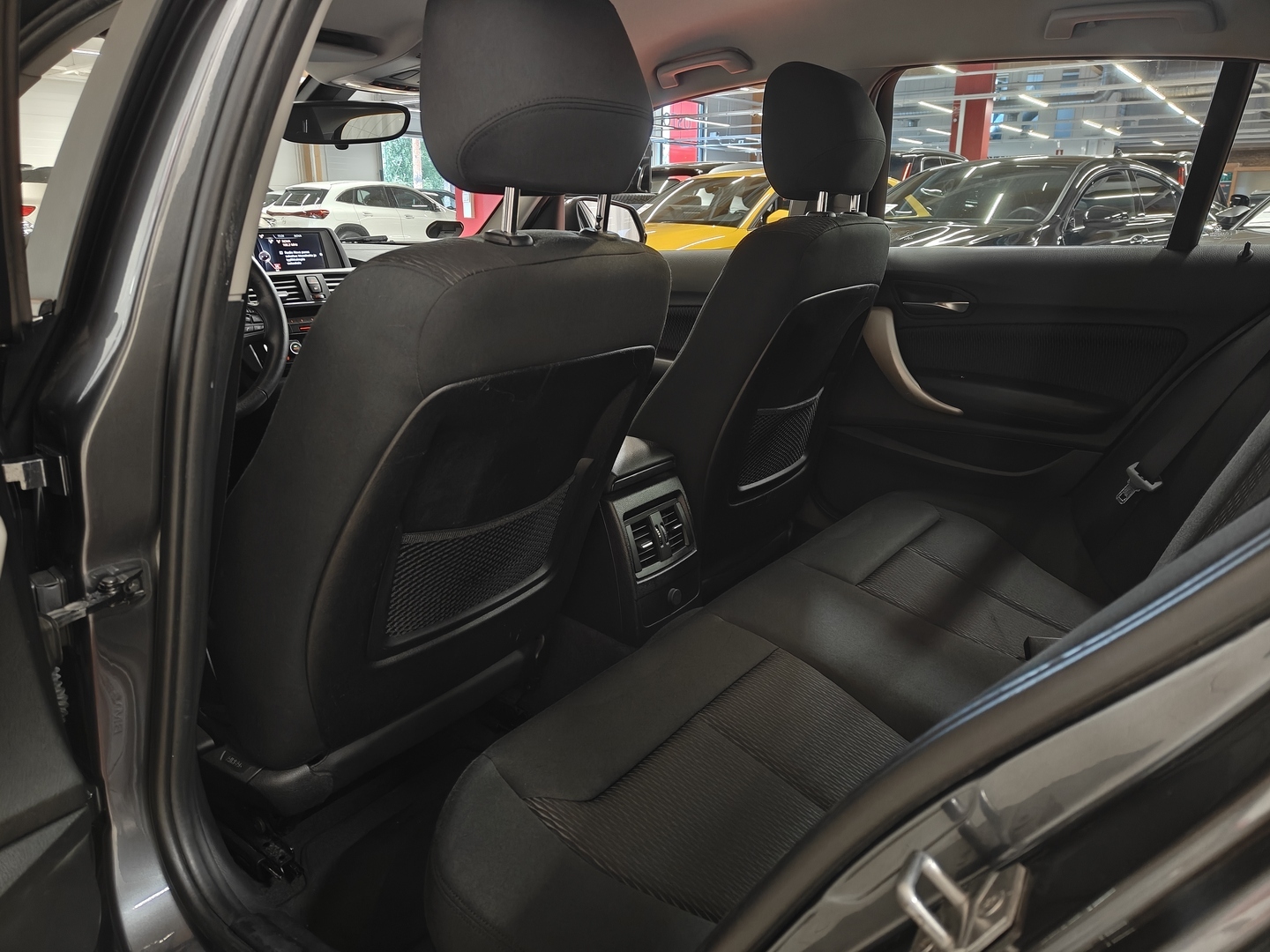 BMW 118 2015