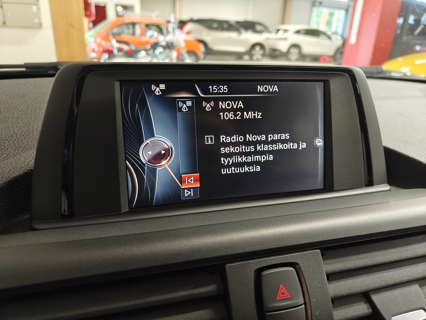 BMW 118 2015