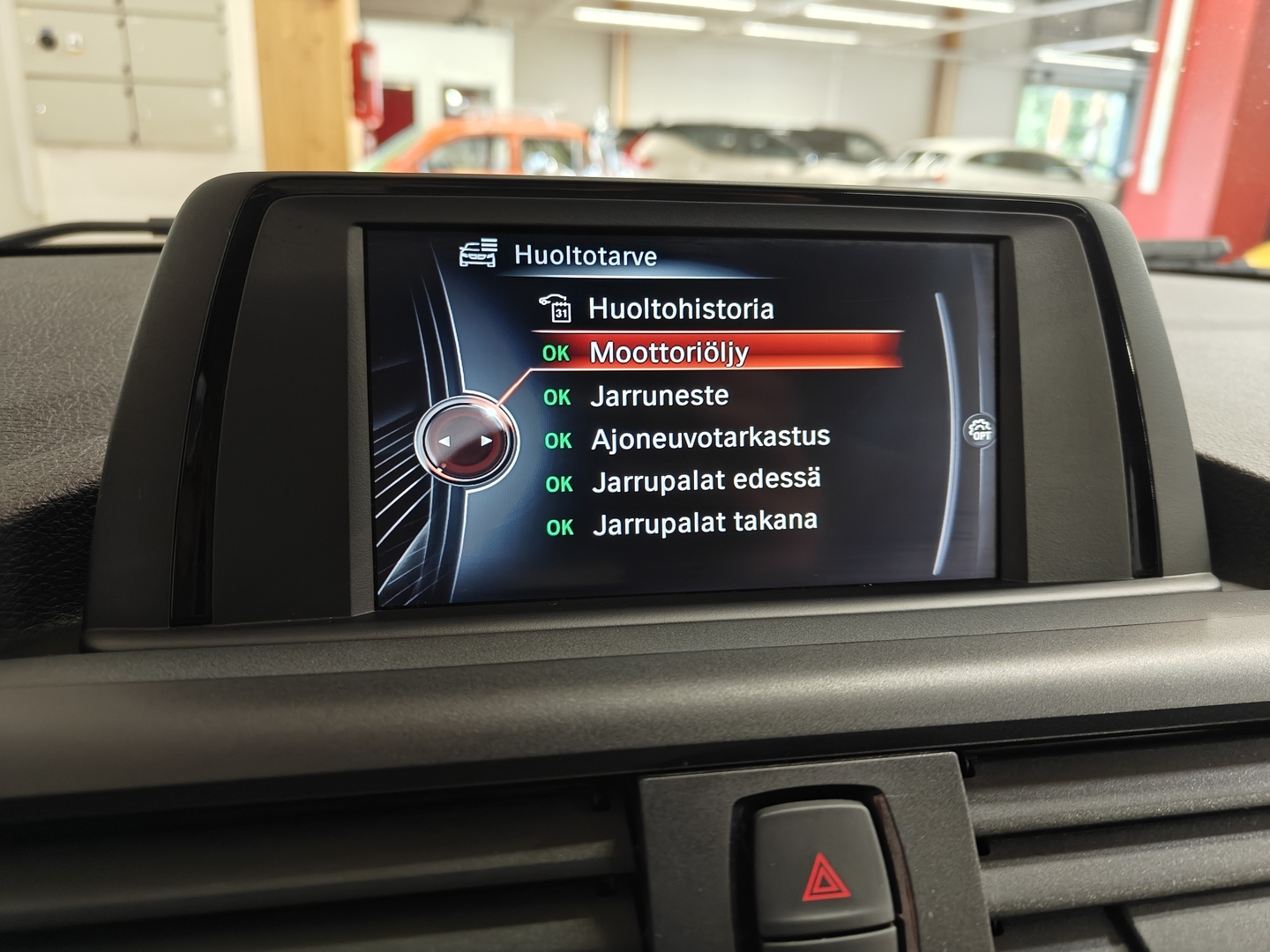 BMW 118 2015