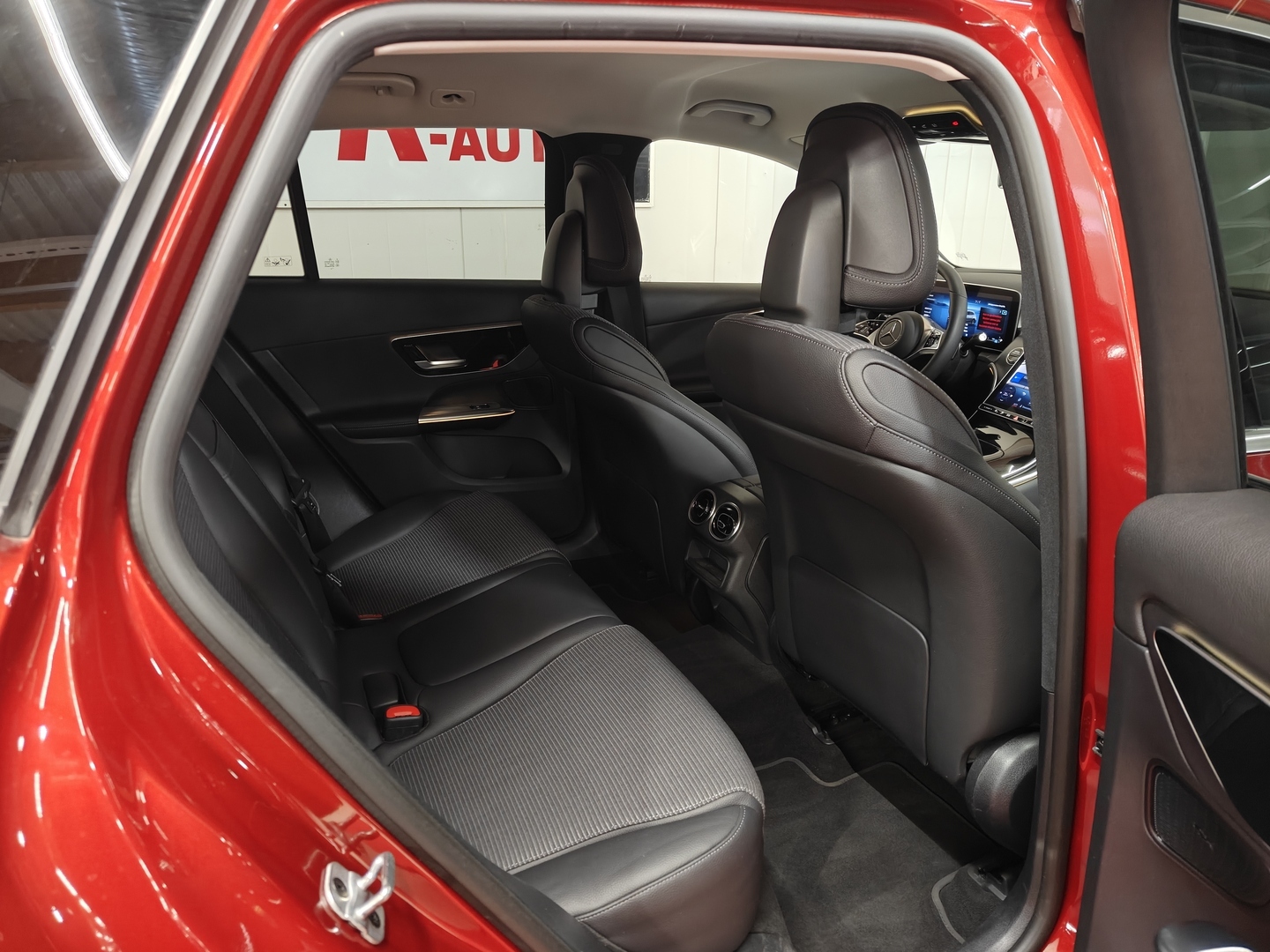 MERCEDES-BENZ GLC 25