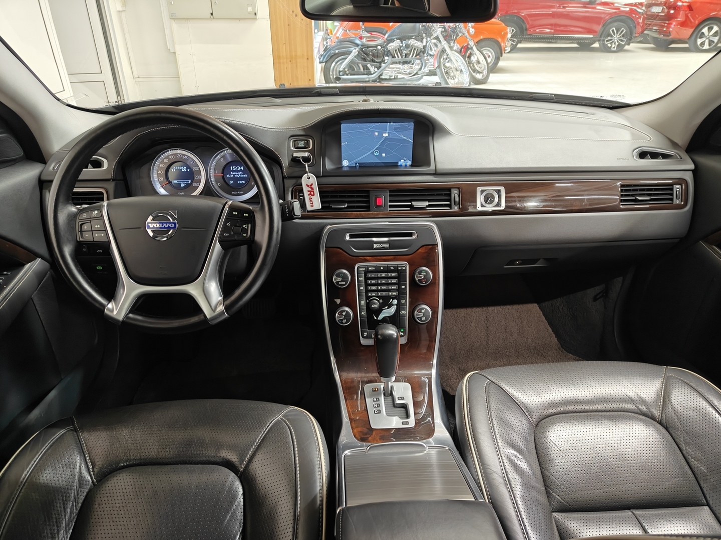 VOLVO S80 2012