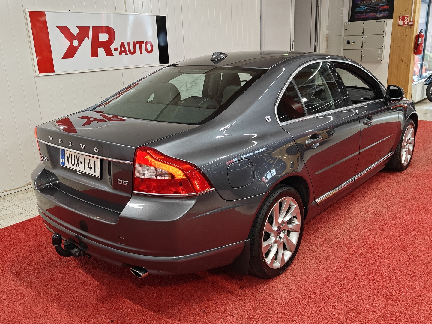 VOLVO S80 2012