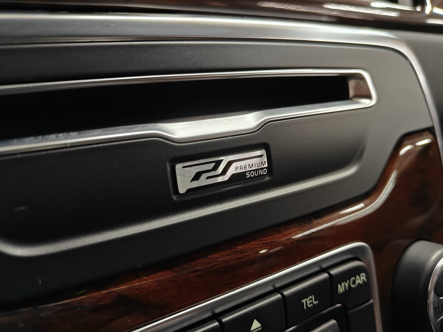 VOLVO S80 2012
