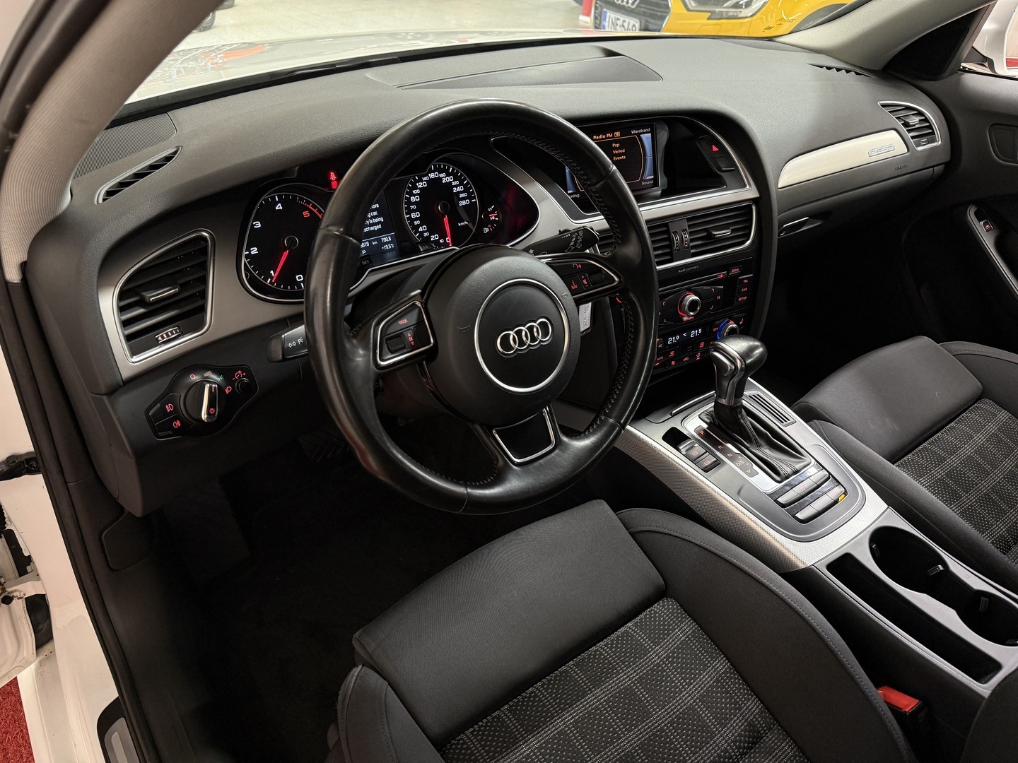 AUDI A4 2013