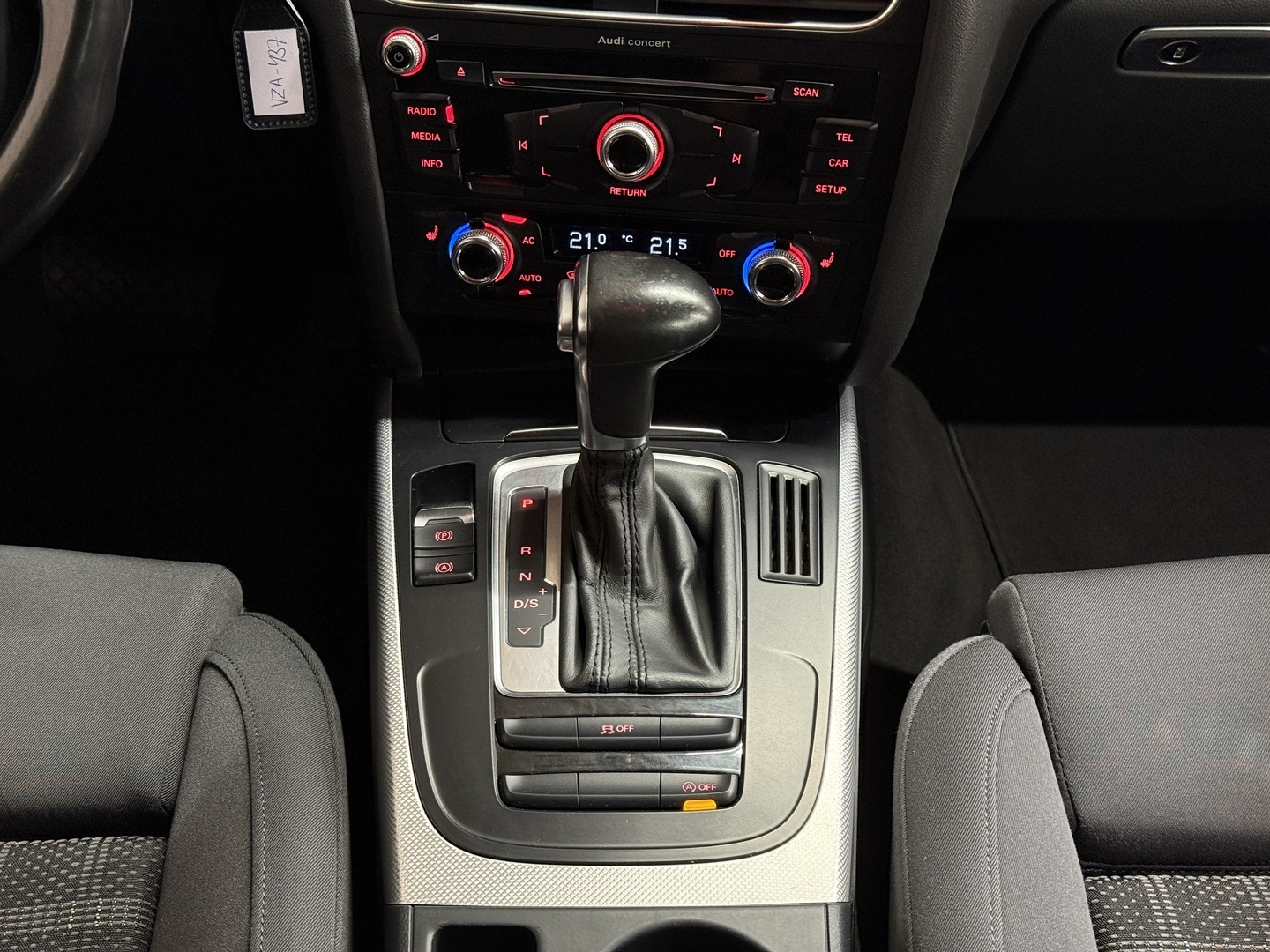 AUDI A4 2013