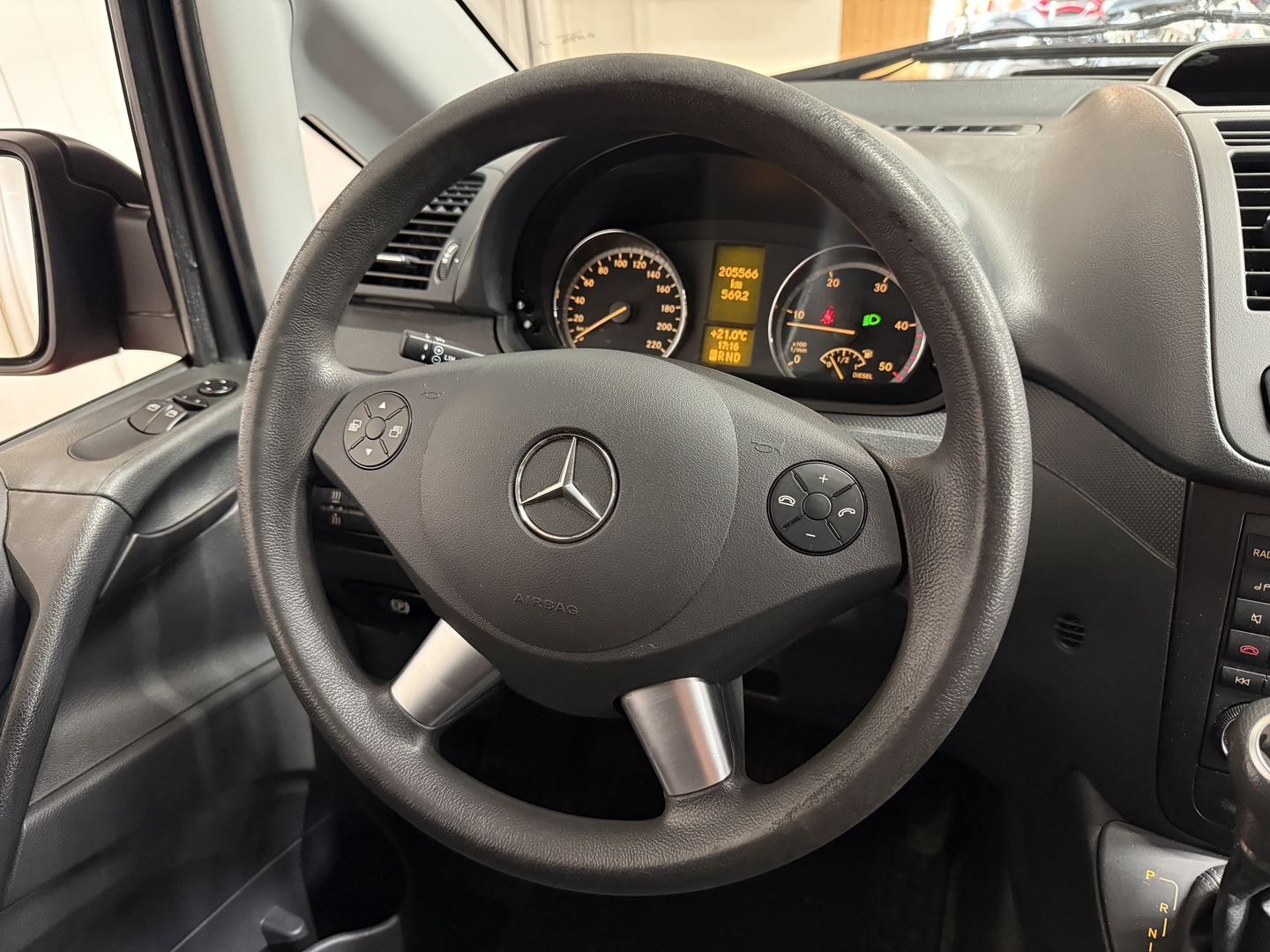 MERCEDES-BENZ Vito 20