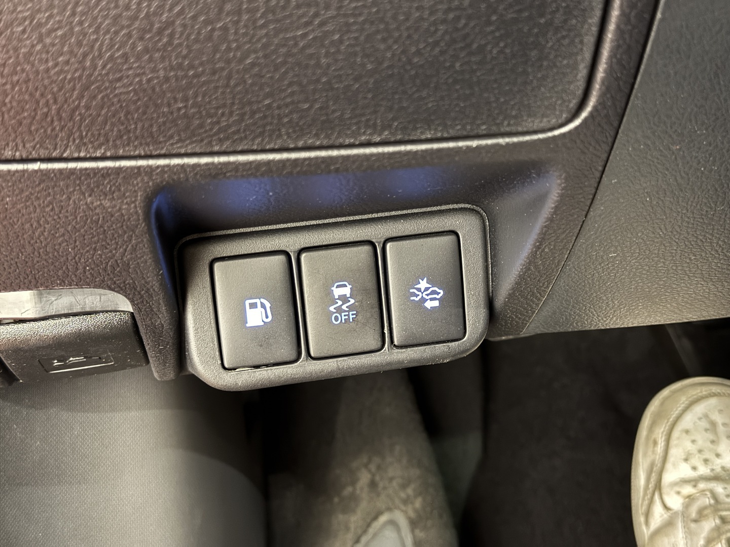TOYOTA Avensis 2018