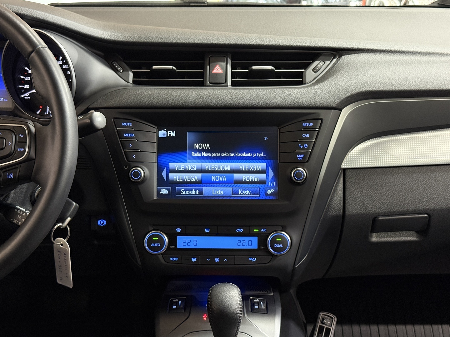 TOYOTA Avensis 2018