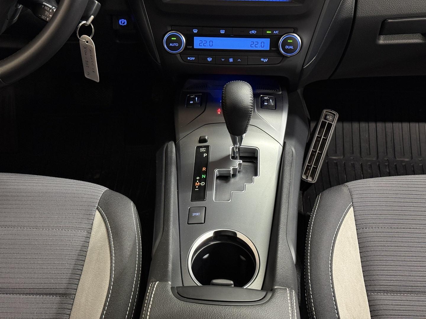 TOYOTA Avensis 2018