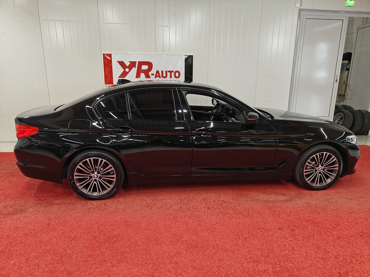 BMW 530 2020