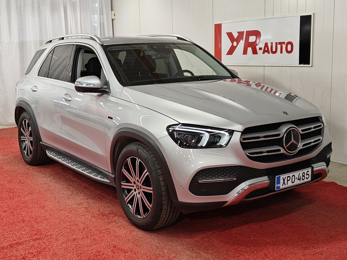 MERCEDES-BENZ GLE 1