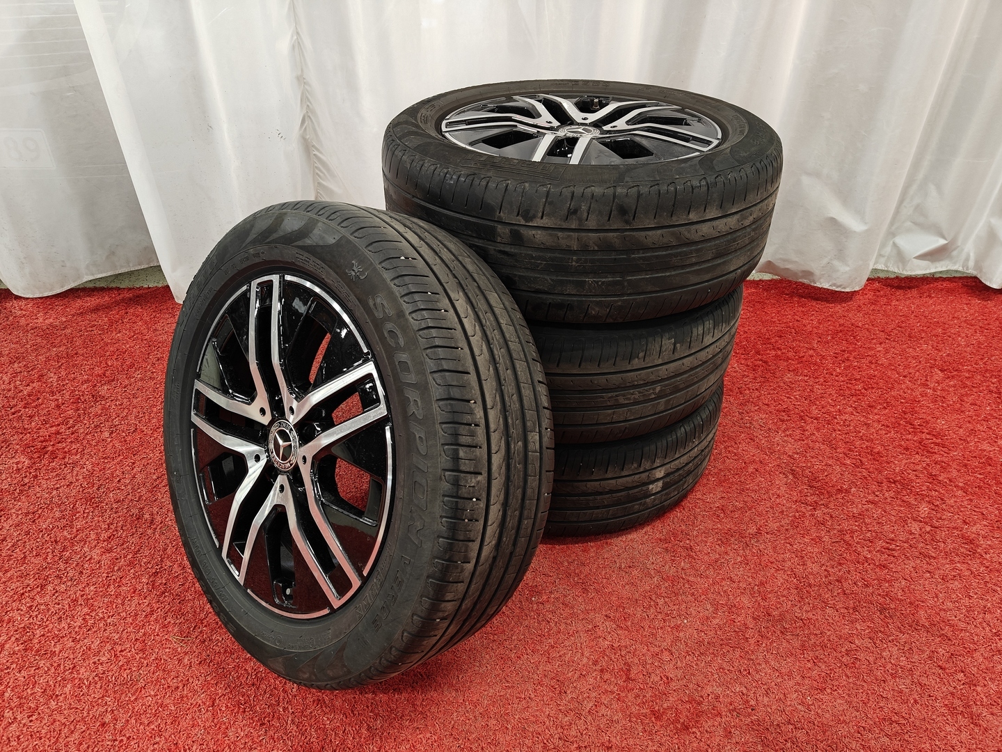 MERCEDES-BENZ GLA 2023