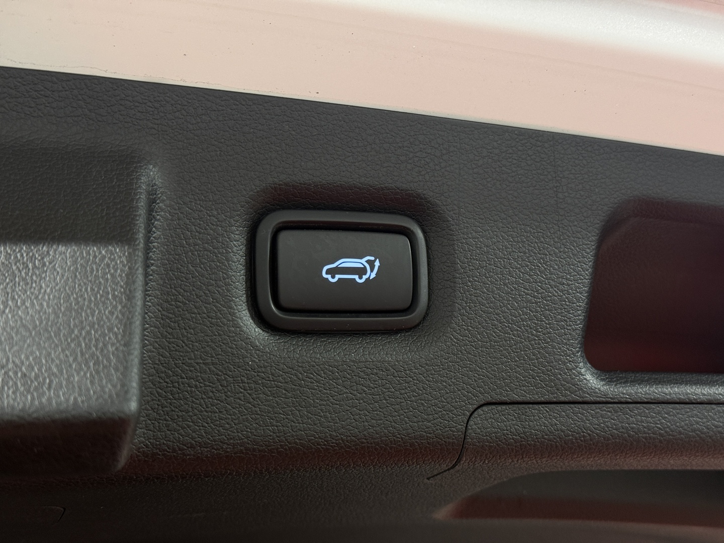 HYUNDAI Santa Fe 24