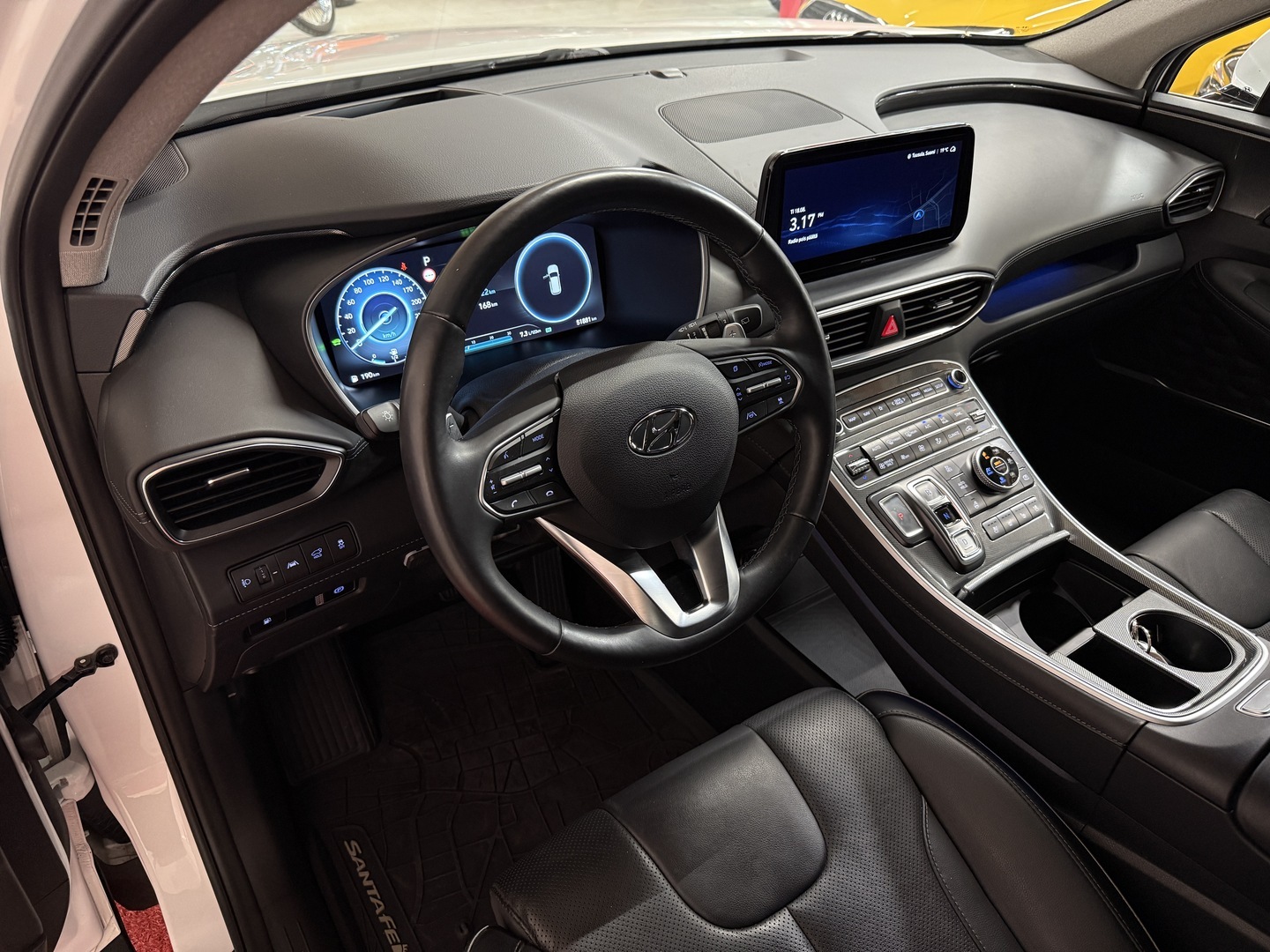 HYUNDAI Santa Fe 9