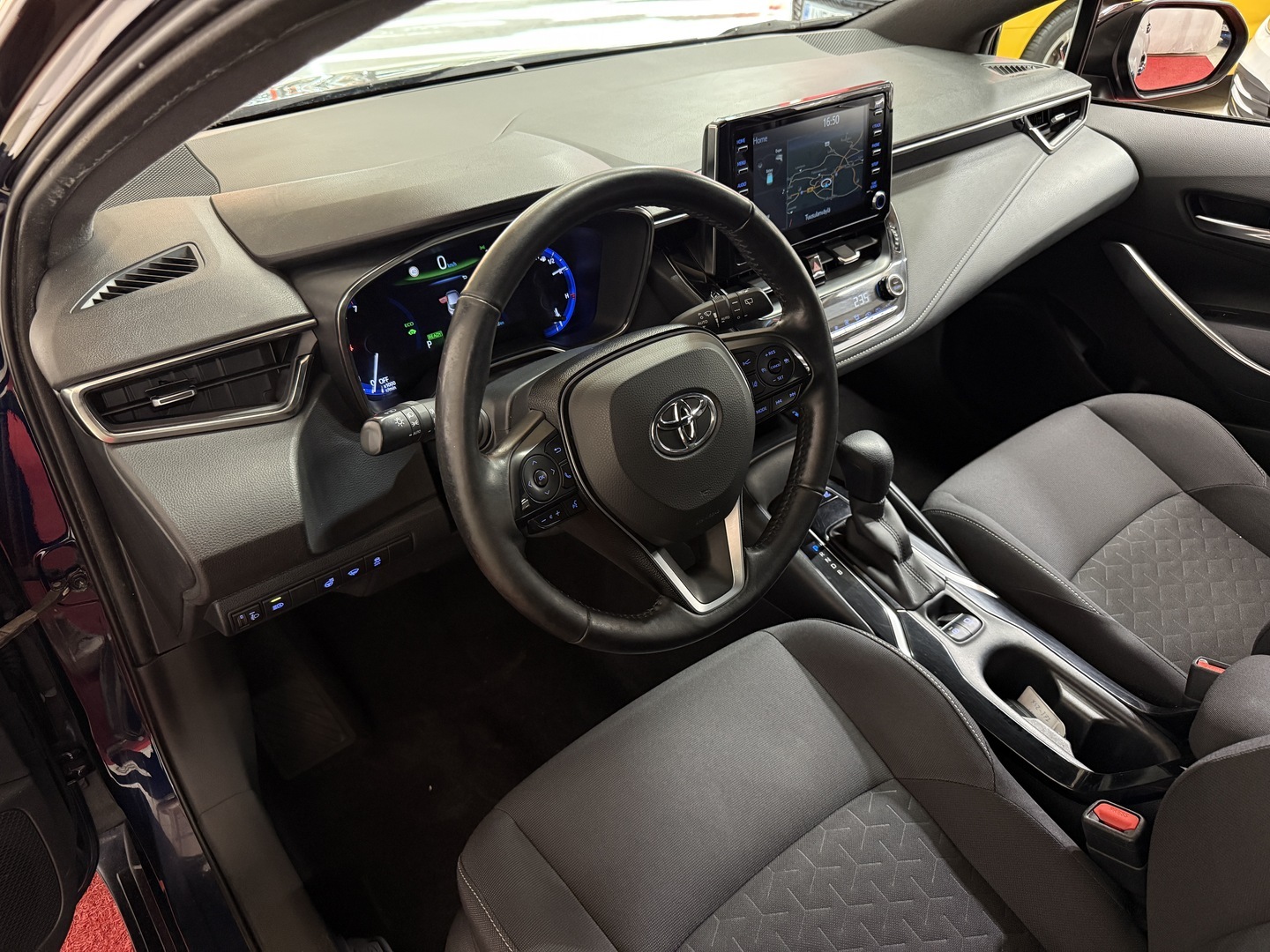 TOYOTA Corolla 10
