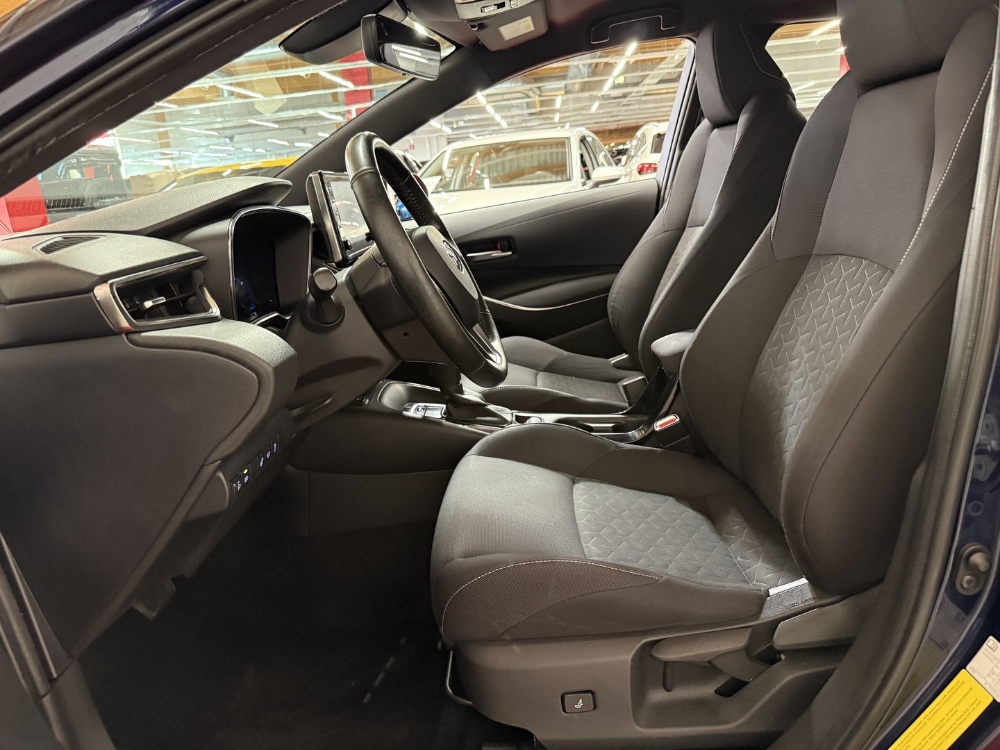 TOYOTA Corolla 11