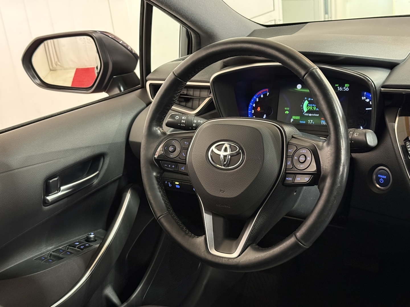 TOYOTA Corolla 15