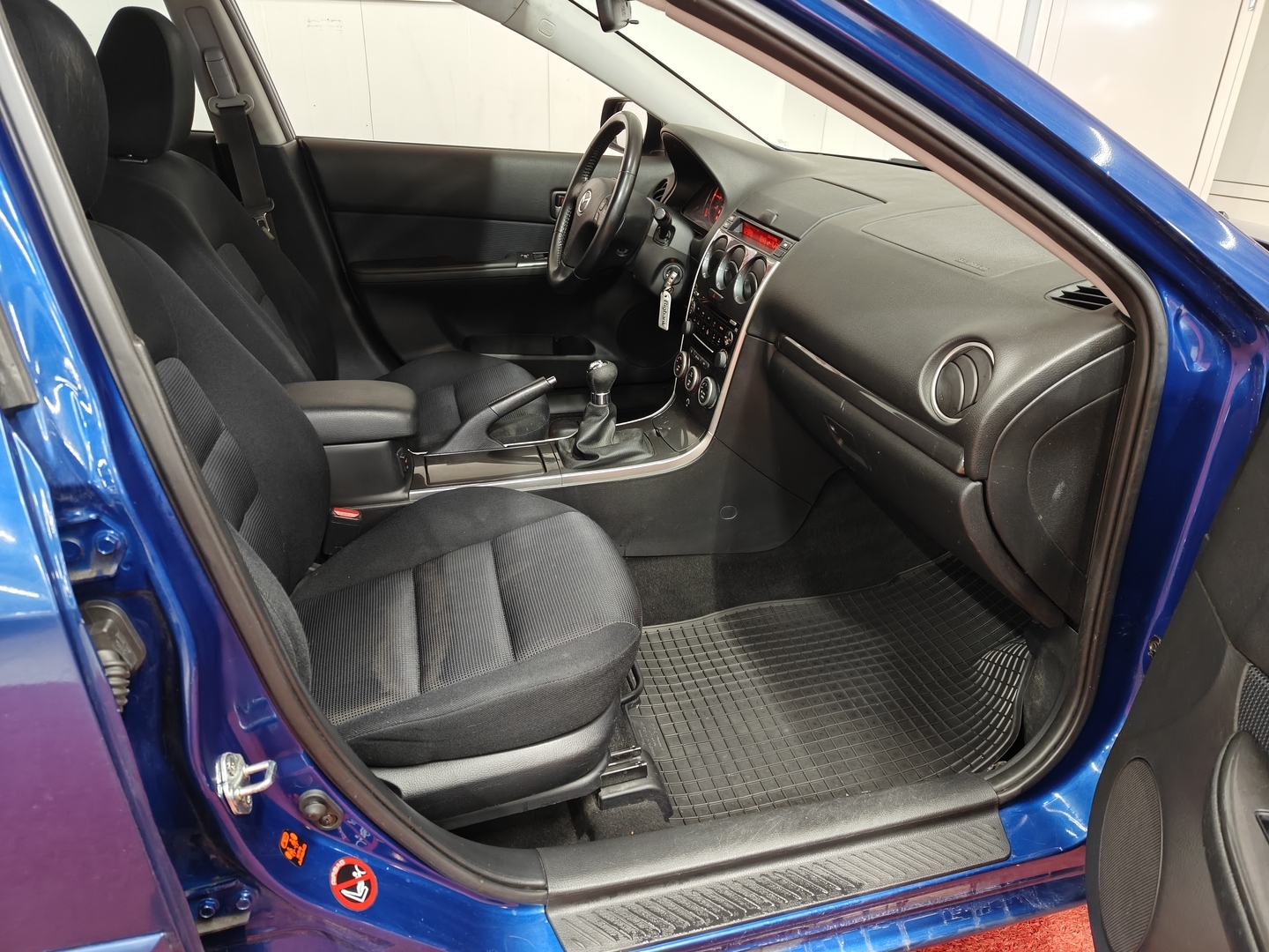 MAZDA 6 2006