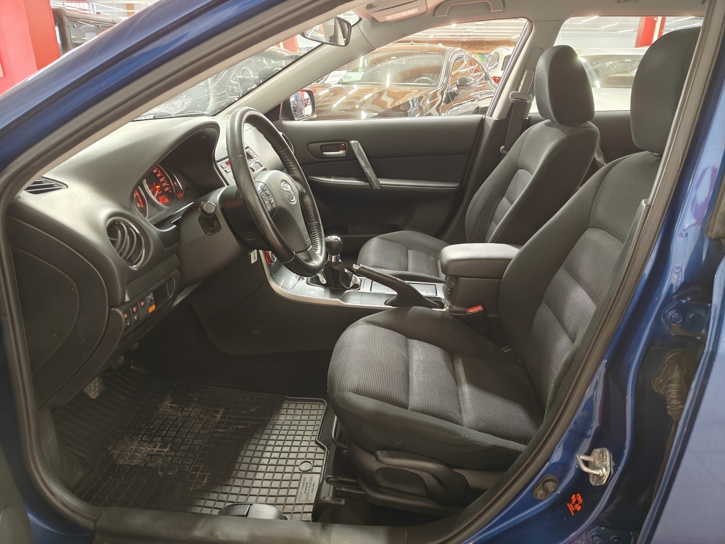 MAZDA 6 2006