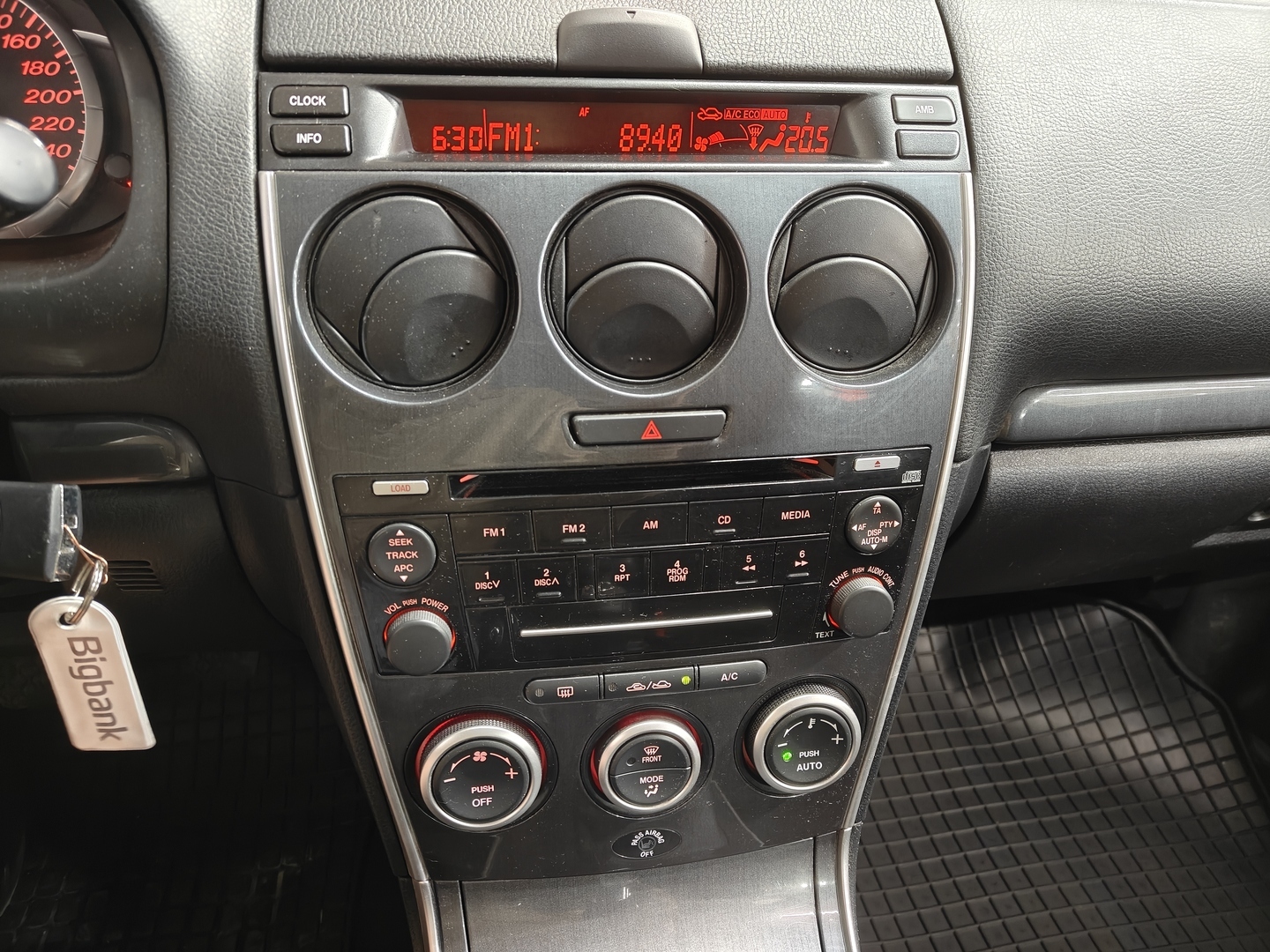 MAZDA 6 2006