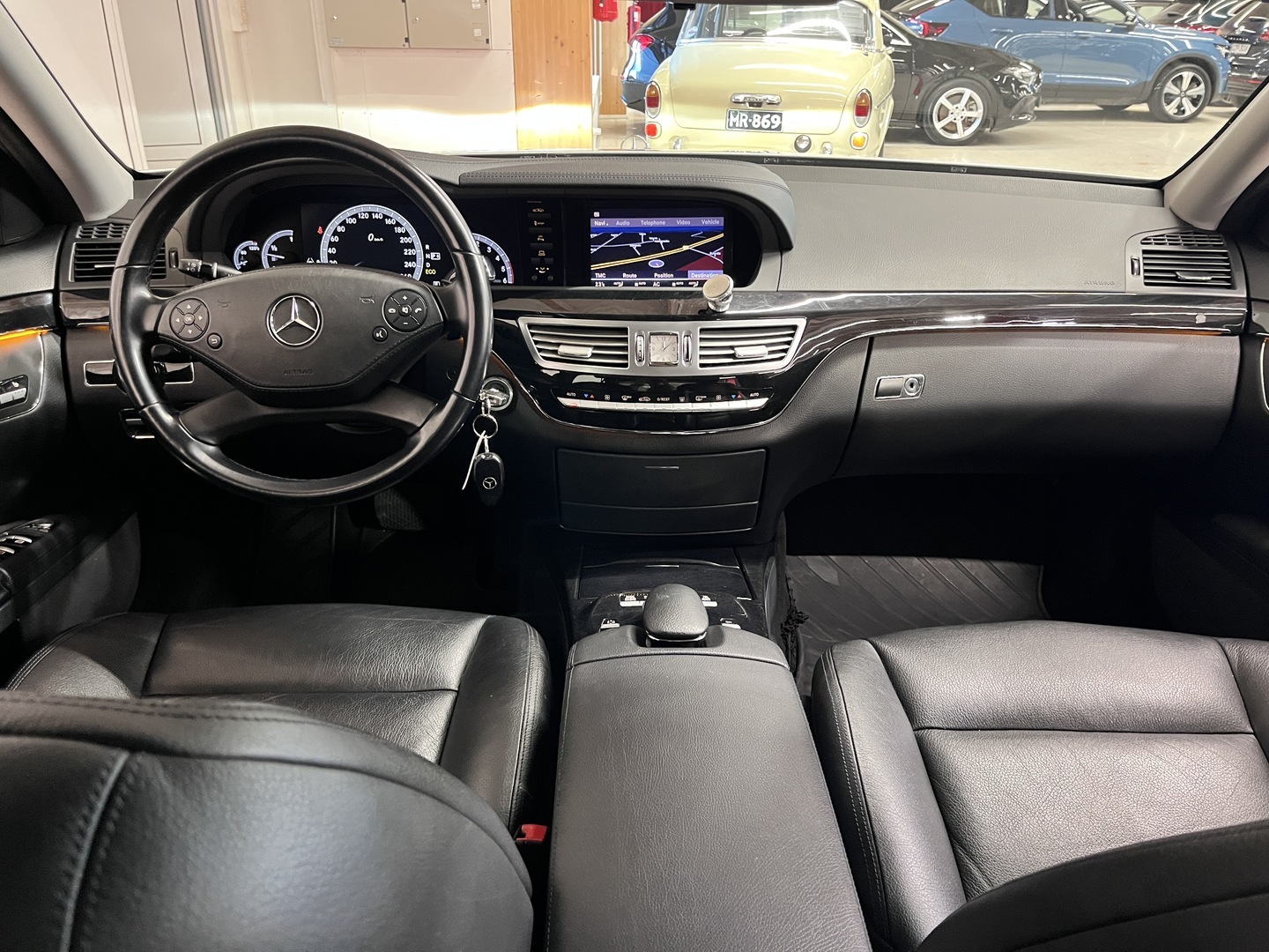 MERCEDES-BENZ S 2013