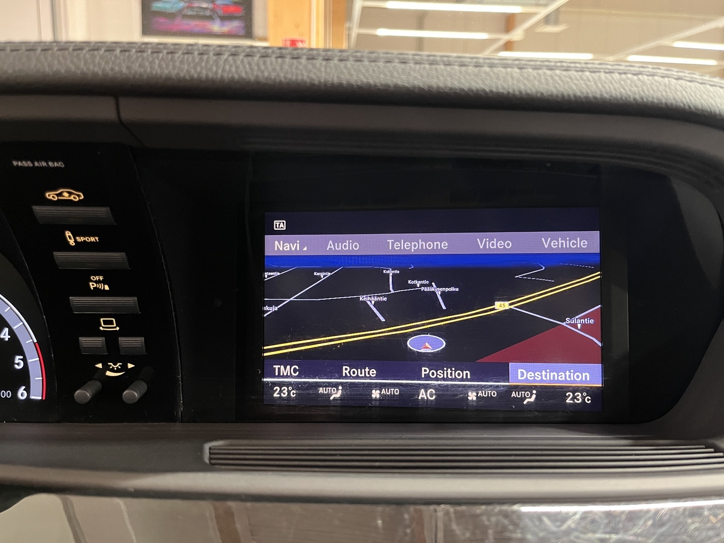 MERCEDES-BENZ S 2013