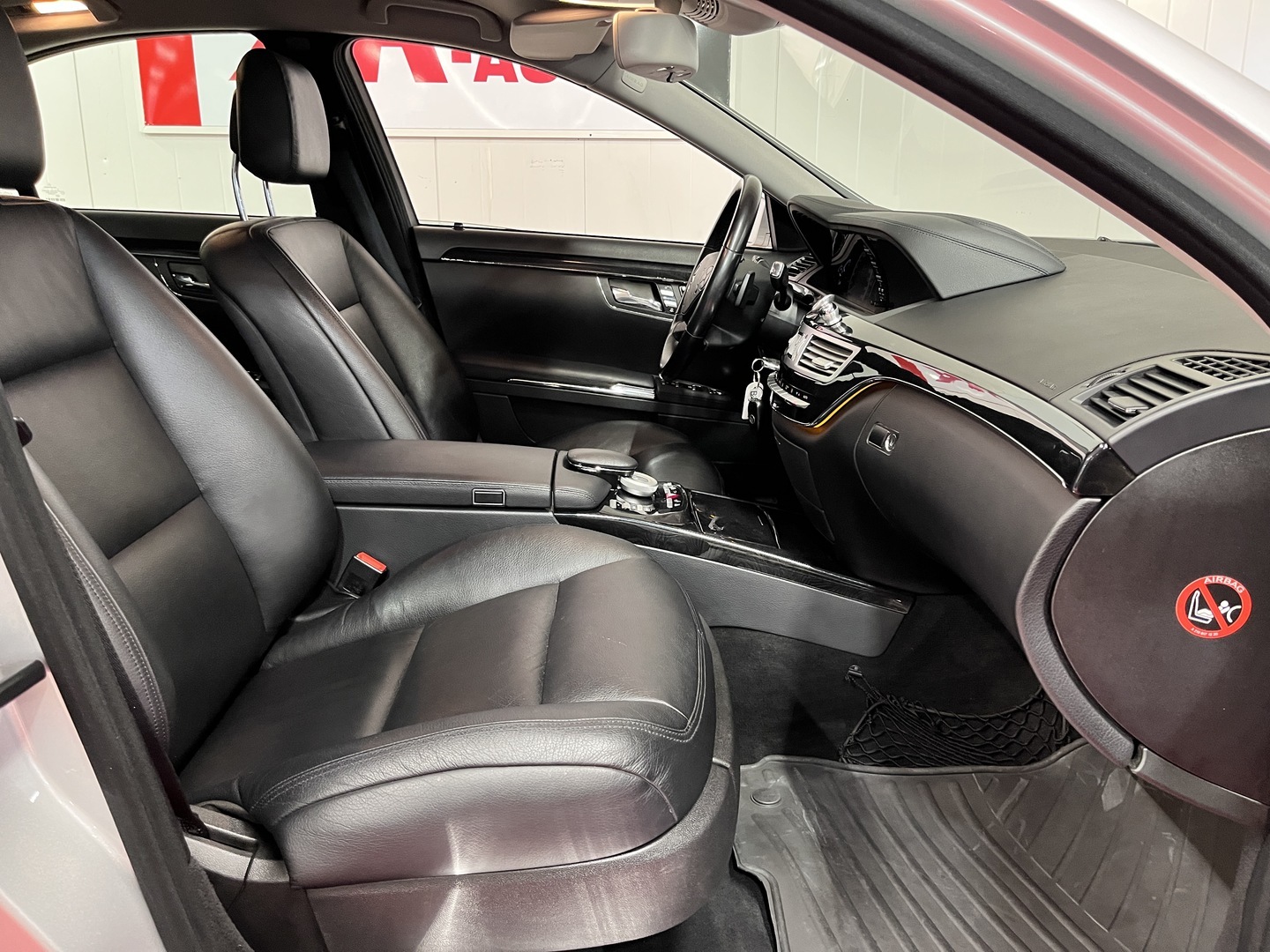 MERCEDES-BENZ S 2013