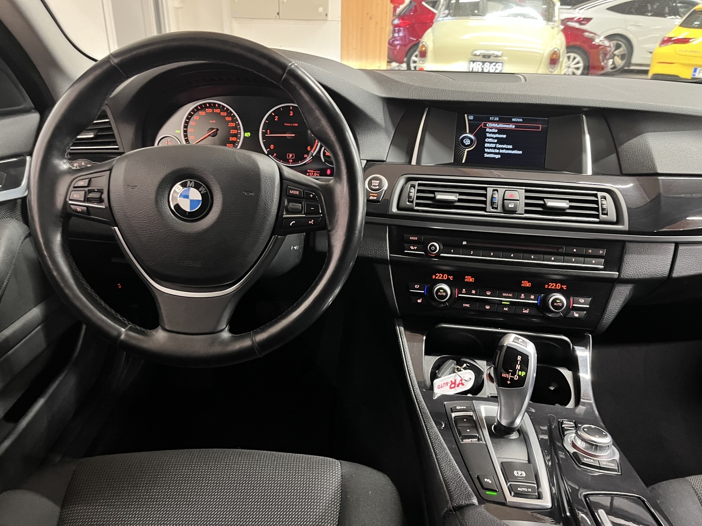 BMW 518 2014