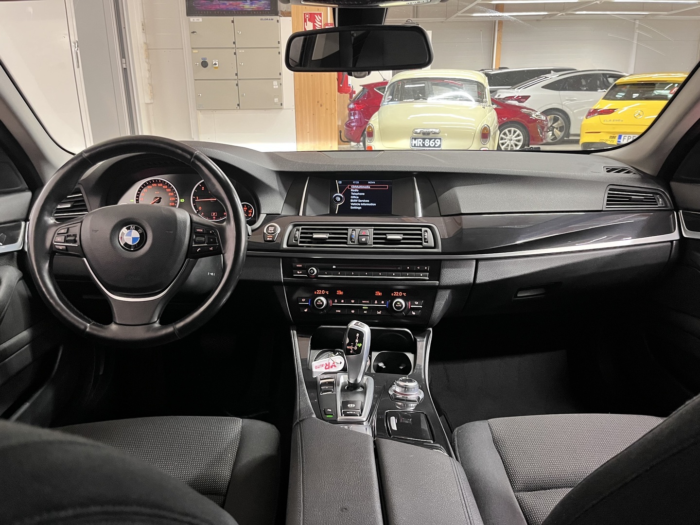 BMW 518 2014