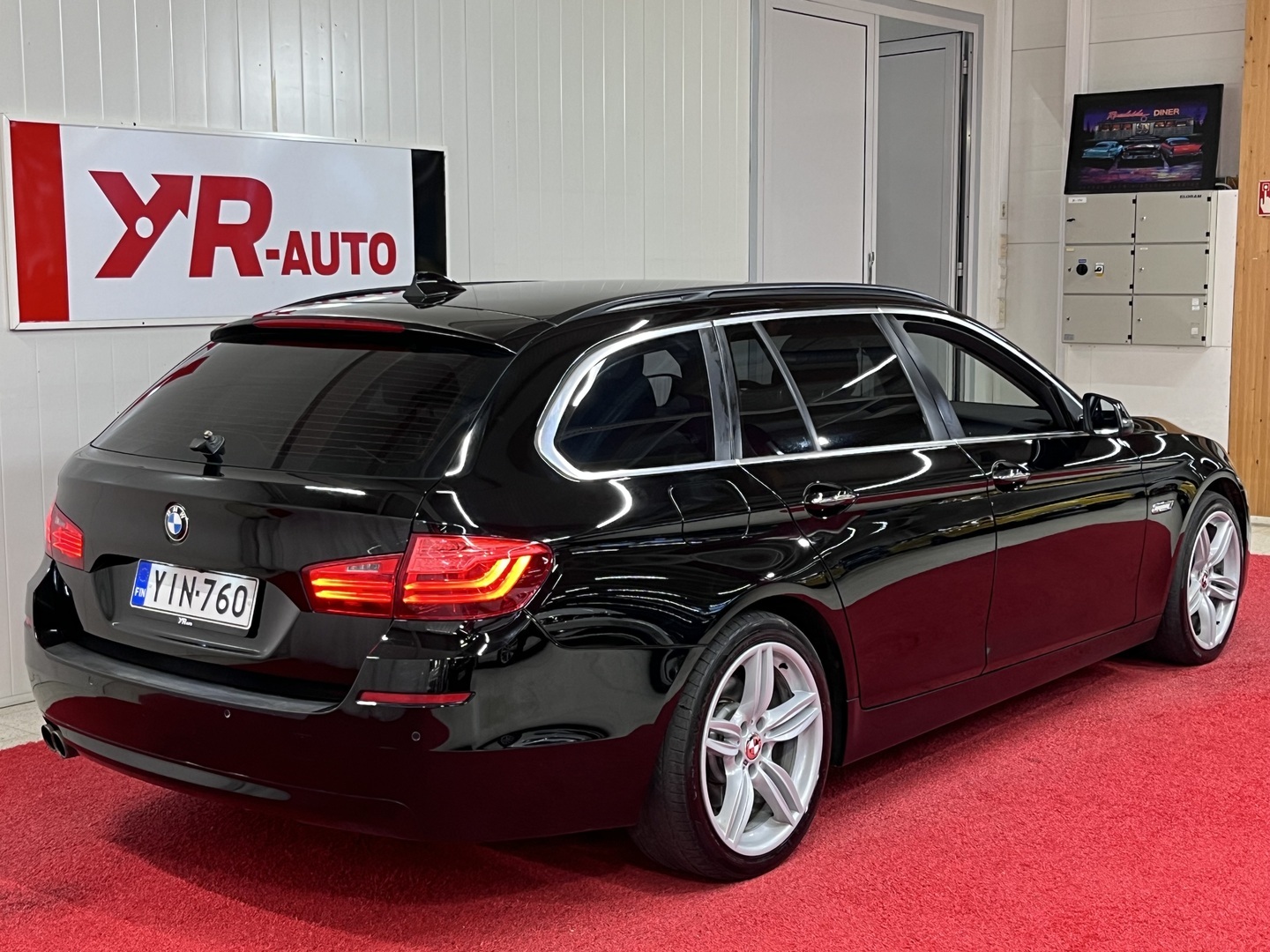 BMW 518 2014