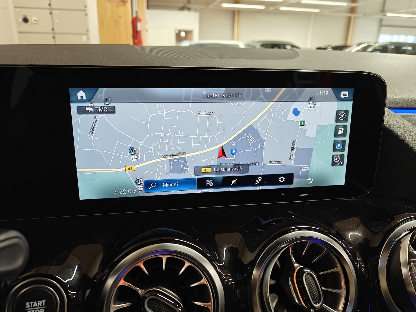 MERCEDES-BENZ EQA 2023