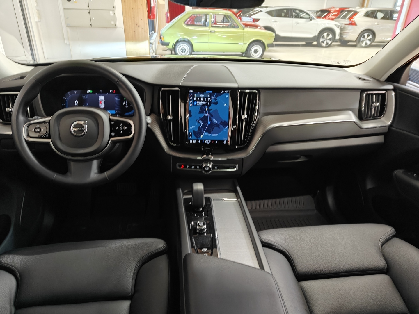 VOLVO XC60 10
