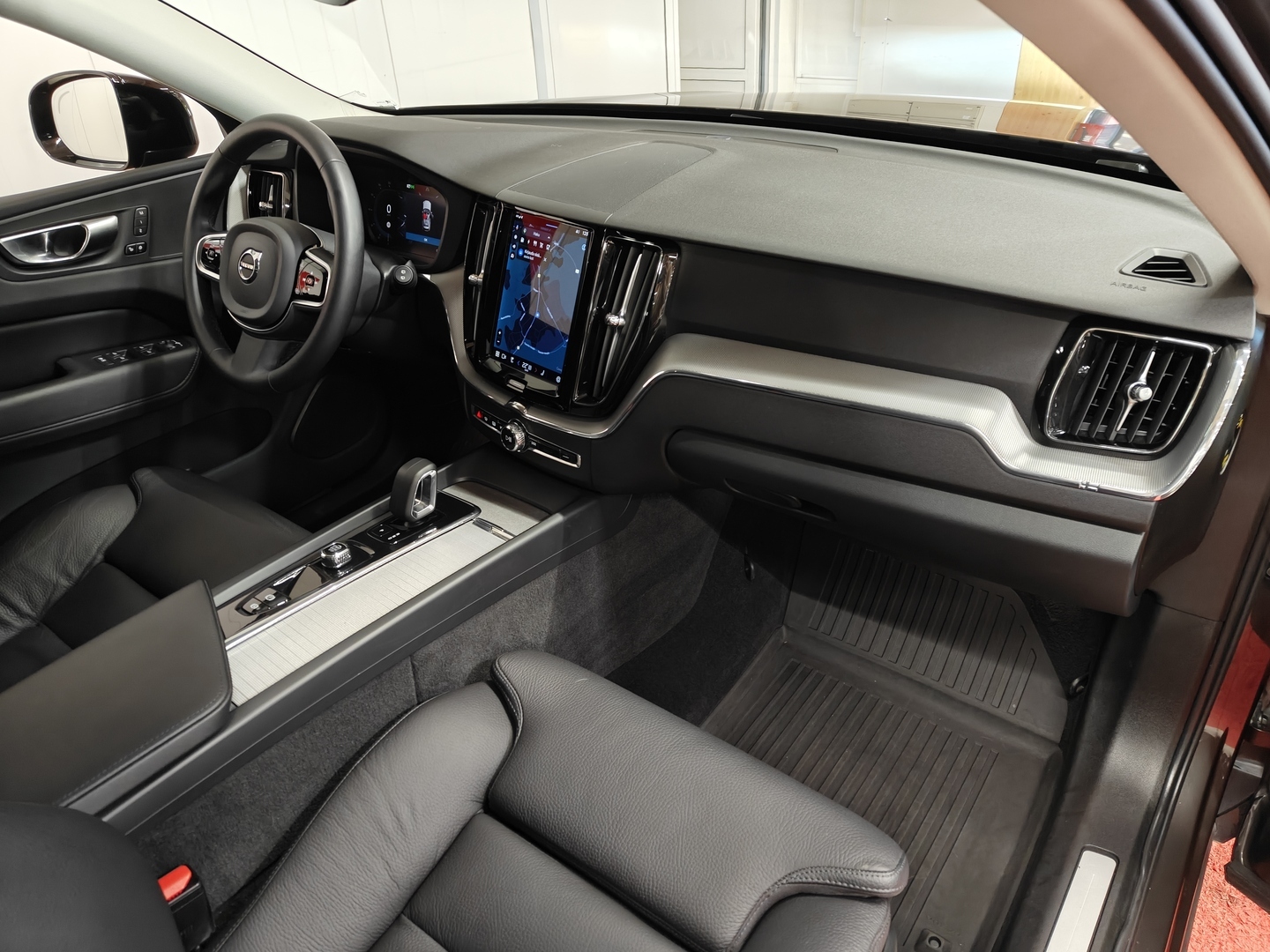 VOLVO XC60 13