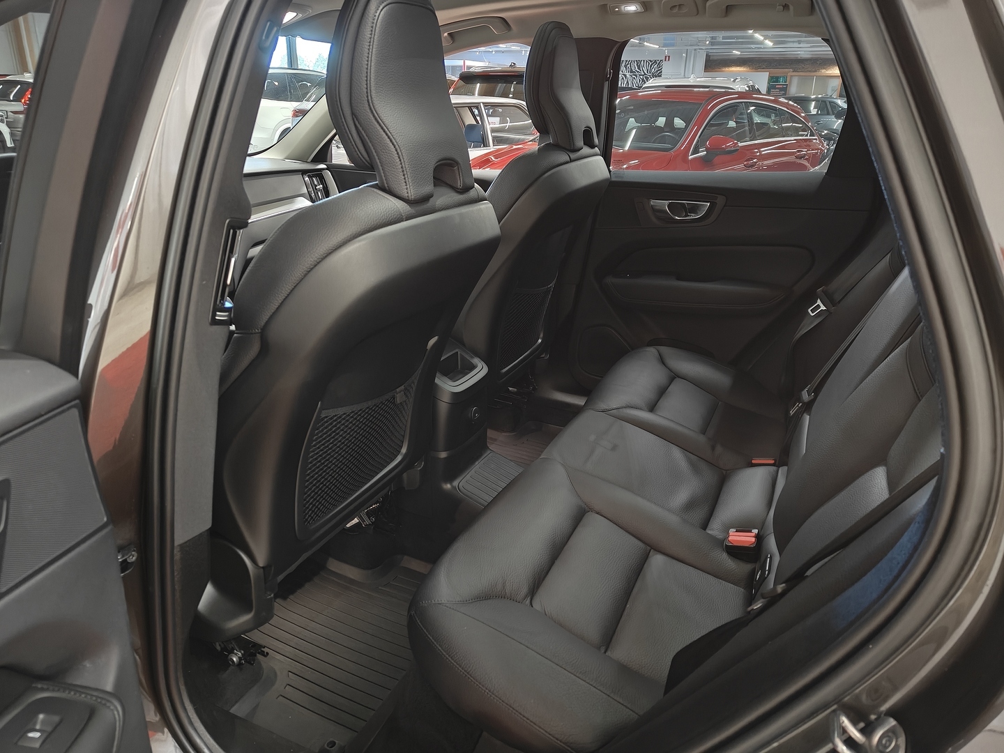 VOLVO XC60 17