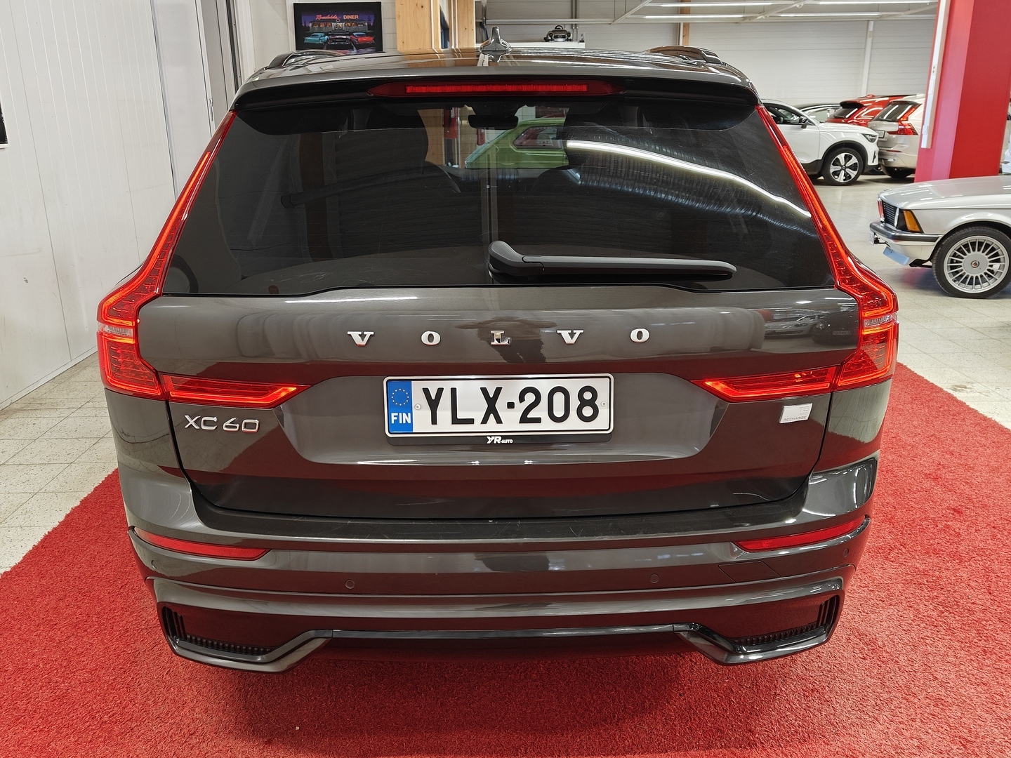 VOLVO XC60 6