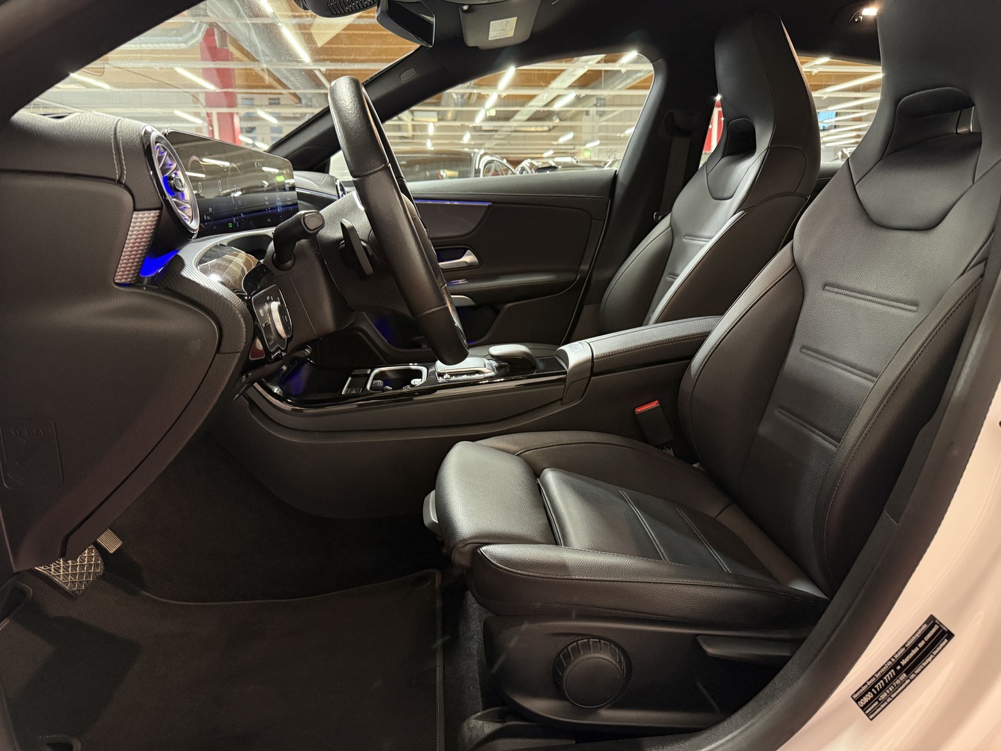 MERCEDES-BENZ CLA 2023