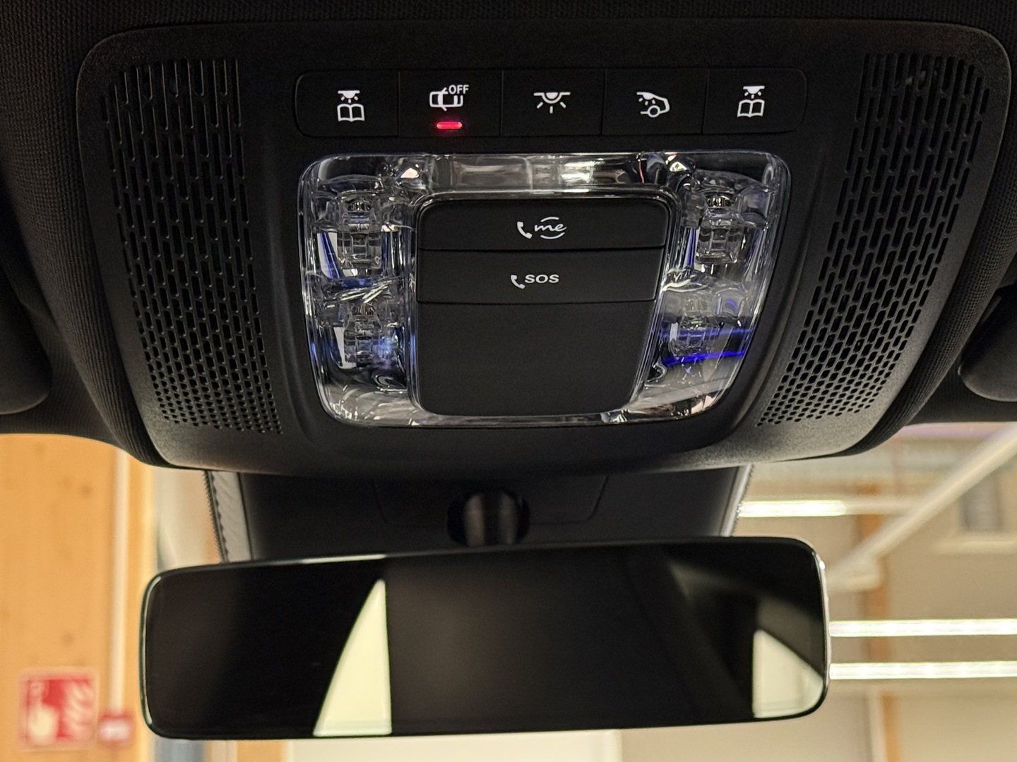 MERCEDES-BENZ CLA 2023