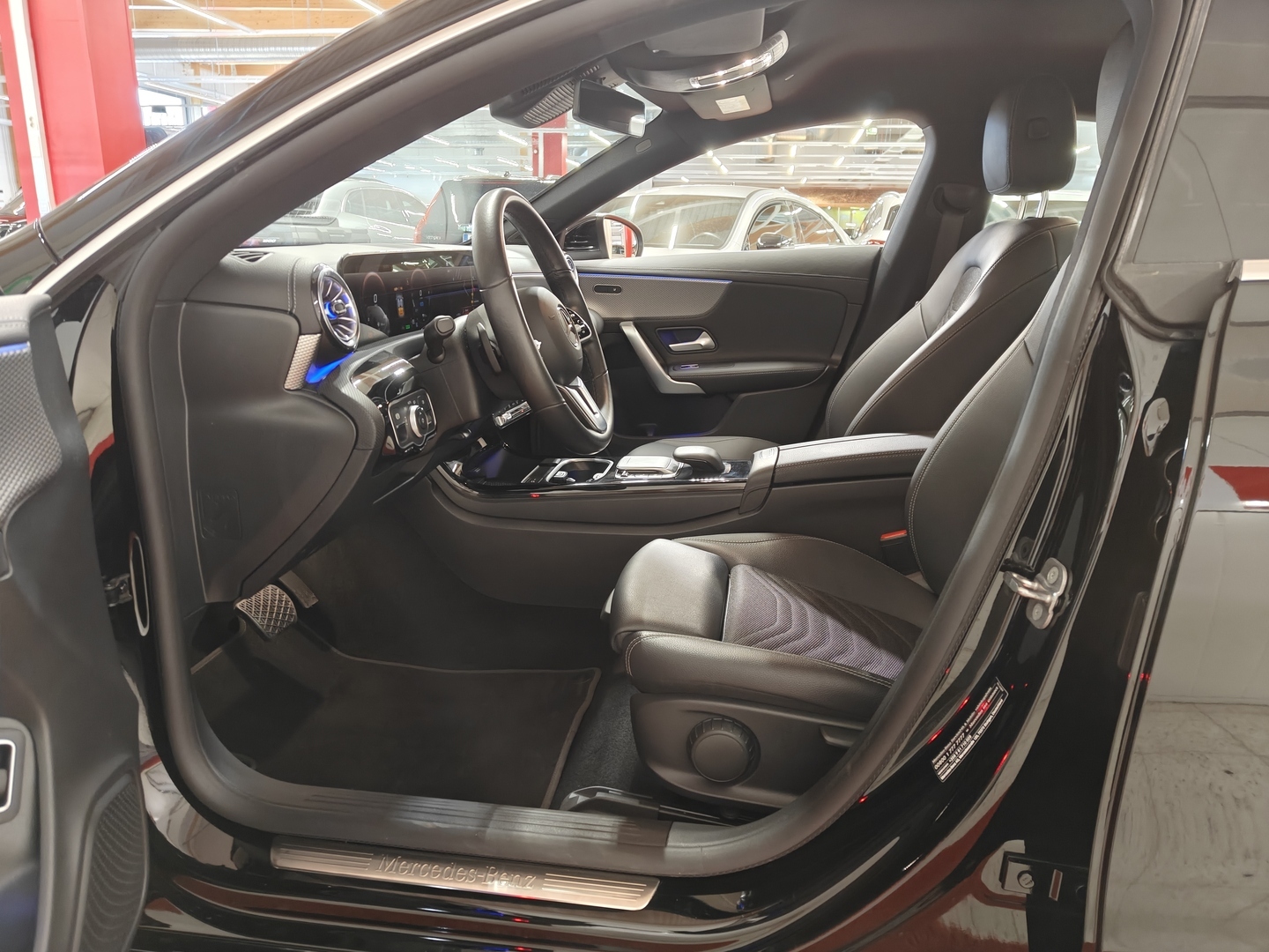 MERCEDES-BENZ CLA 2023